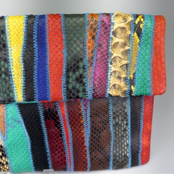 Handcrafted Snakeskin Clutch Bag - Picture 4 of 16